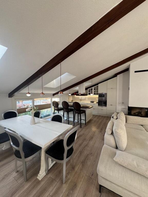 🏡 Penthouse me Qira - 📍 Rezidenca Secret Garden