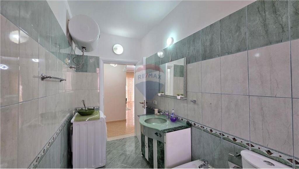Apartament 2+1+2 në shitje, Rr. e Çipajve, Vlorë 186 000€ (i negociueshem)