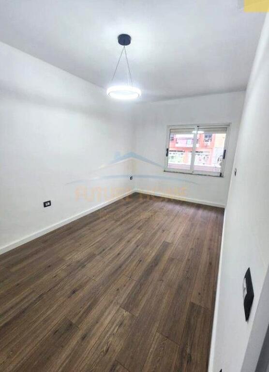 • Sale opportunity with CREDIT, Apartment 1+1 + Veranda, Paris Commune, opposite "Ola Fast"