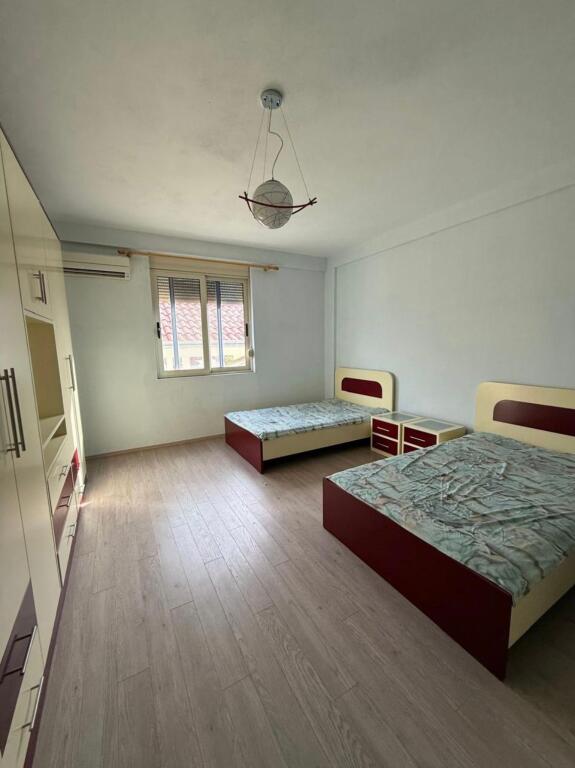 Edificio commerciale in vendita a Sauk, per hotel, cliniche ecc.