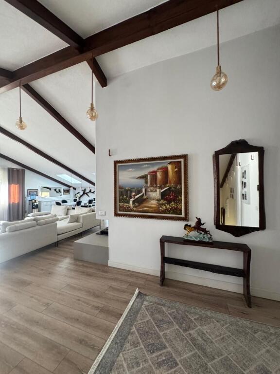 🏡 Penthouse me Qira - 📍 Rezidenca Secret Garden