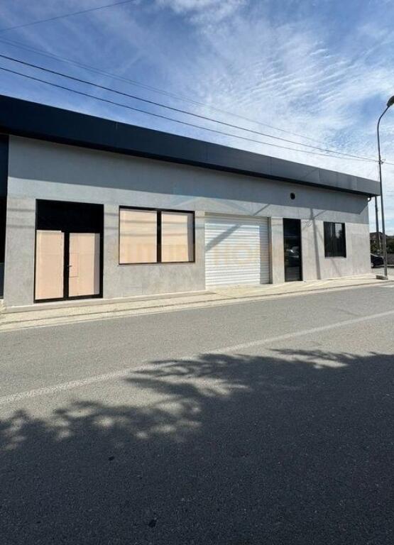 Rent, Warehouse, Bërxullë.