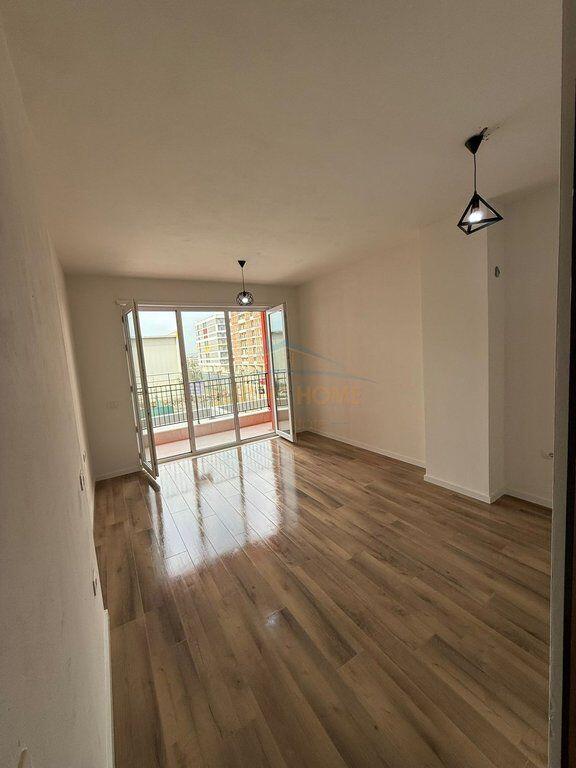 Affitto, Appartamento 1+1, Univers City, Tirana