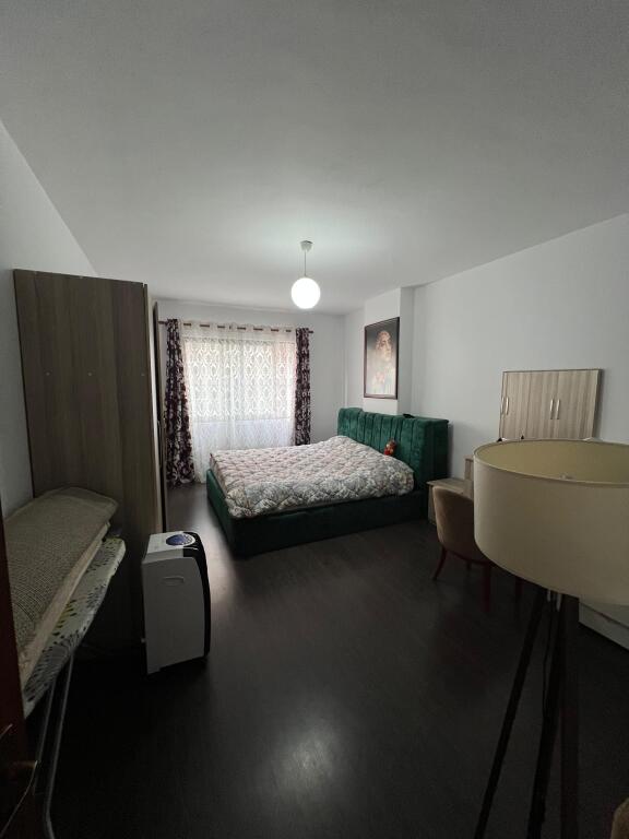 Shitet Super Apartament 2+1+2.Astir