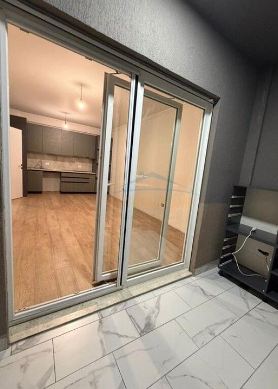 Office space for rent at the Paris Municipality.