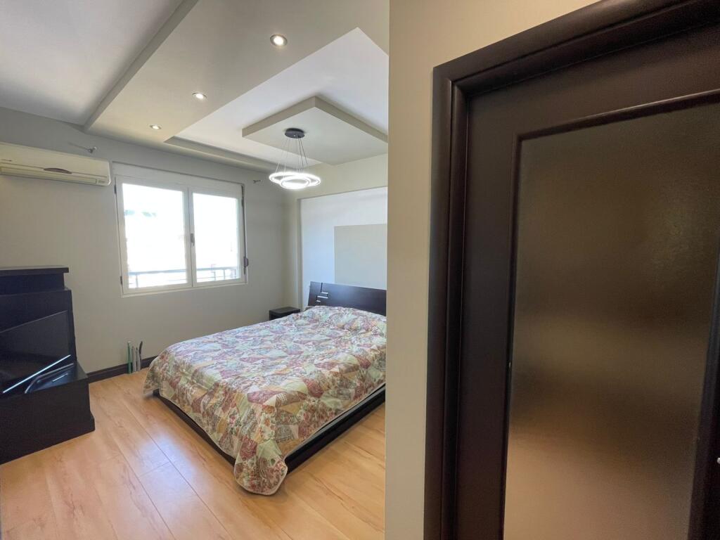 Apartament 2+1+ garderobe per shitje ne Astir