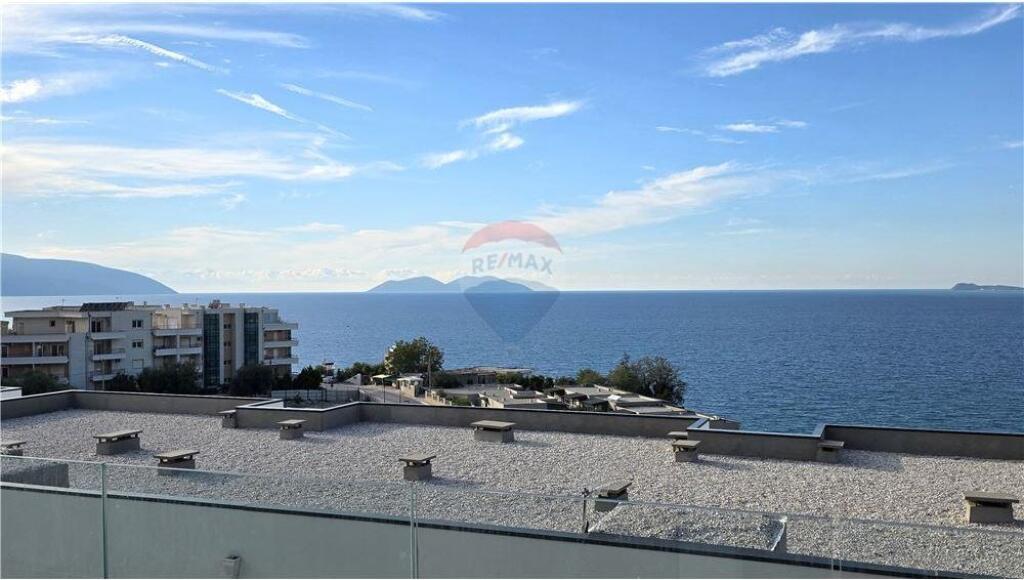 Apartament 1+1 me pamje nga deti prane Marina Bay 3500€/m2 (i negociueshem)
