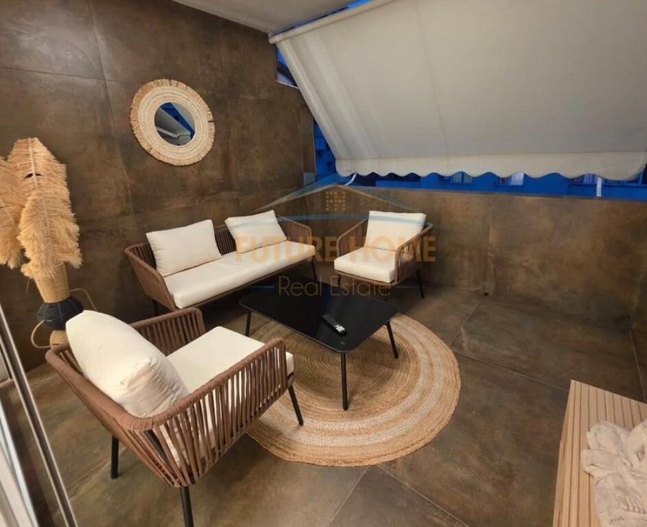 For sale, 2+1+2 apartment with veranda, near the Old Exhibition, Tirana..