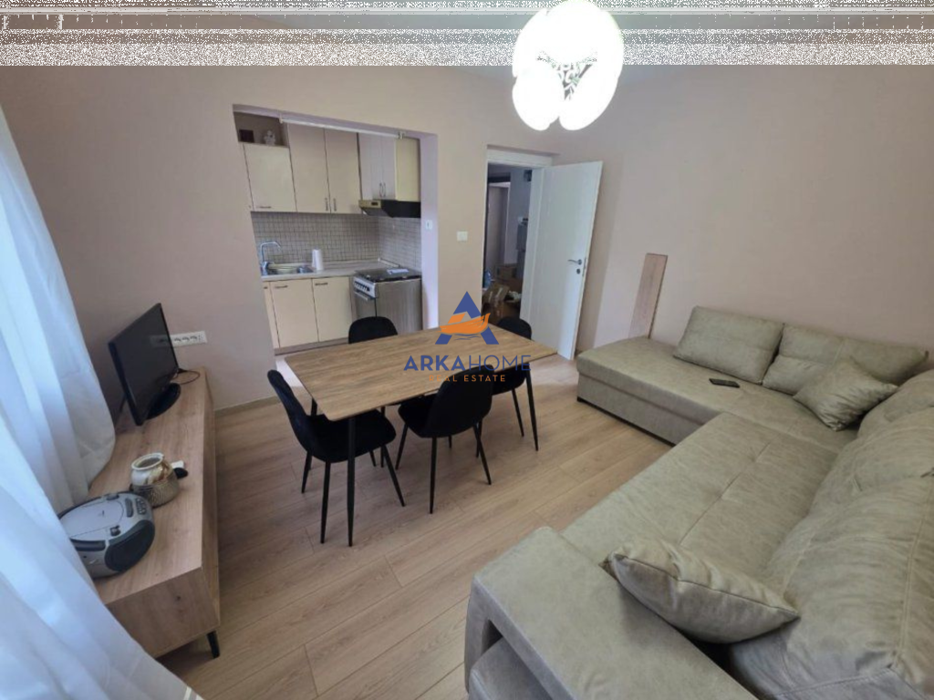 AFFITTASI APPARTAMENTO 1+1+BALCONE "IN VIA MYSLYM SHYRI" 60000 LEKE