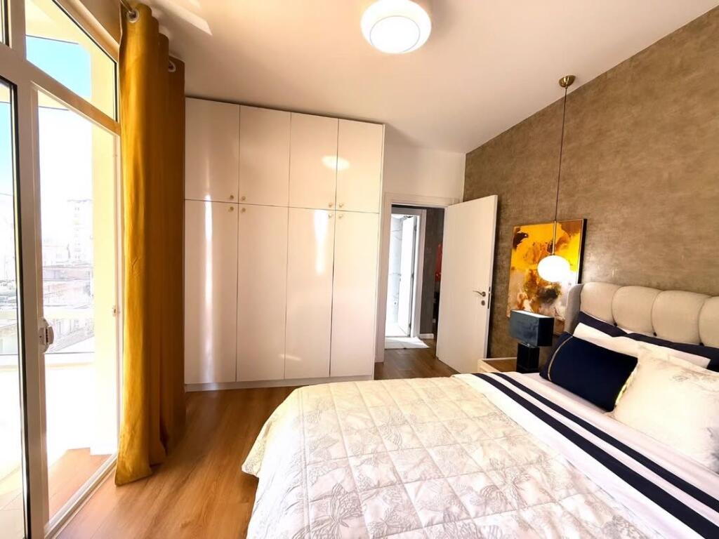 Super Orientim☀️ Vendesi in vendita appartamento 1+1, 21 Dhjetori
