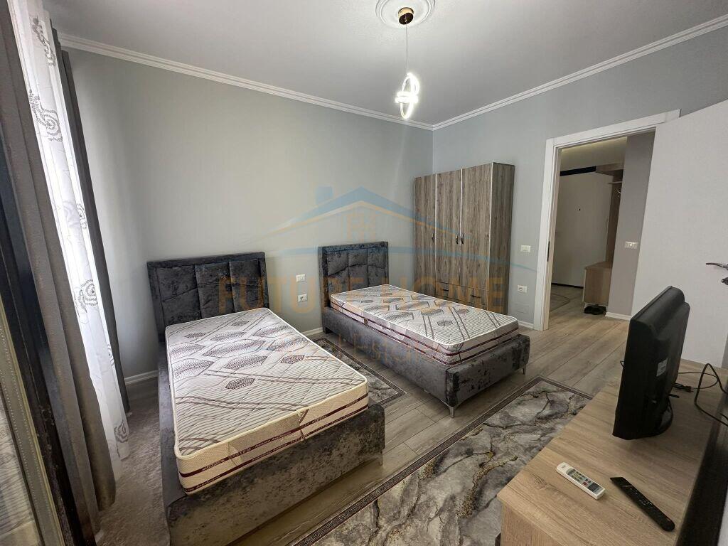 Qera, Apartament 2+1+2, Yzberisht.