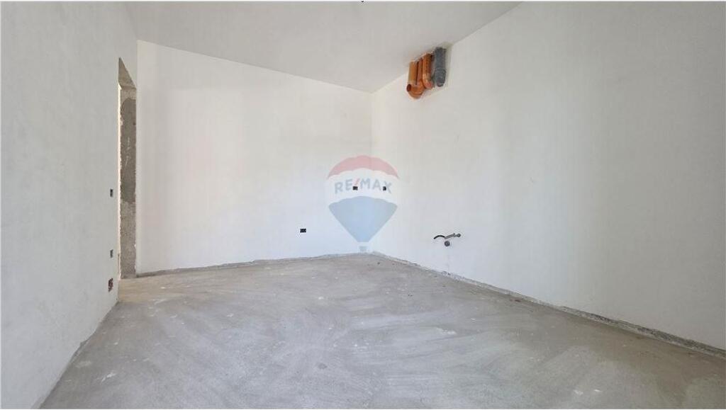 Duplex in vendita vicino alla Chiesa Ortodossa, Vlore