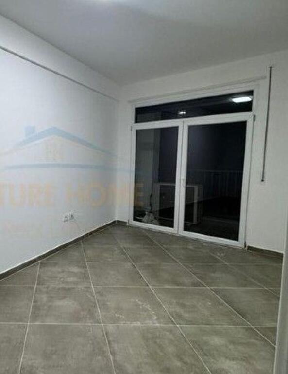 Qera Apartament 1+1 tek 5 Maji.