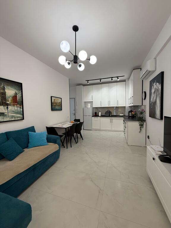 Me qira – Apartament 1+1 | Rezidenca Oxa, Fresk