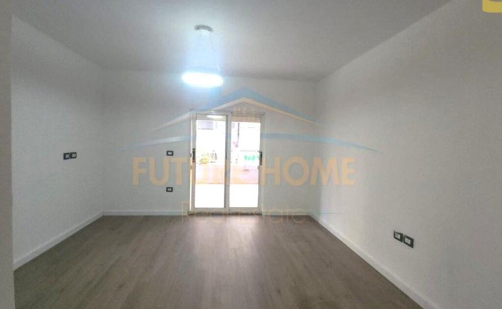 • Sale opportunity with CREDIT, Apartment 1+1 + Veranda, Paris Commune, opposite "Ola Fast"