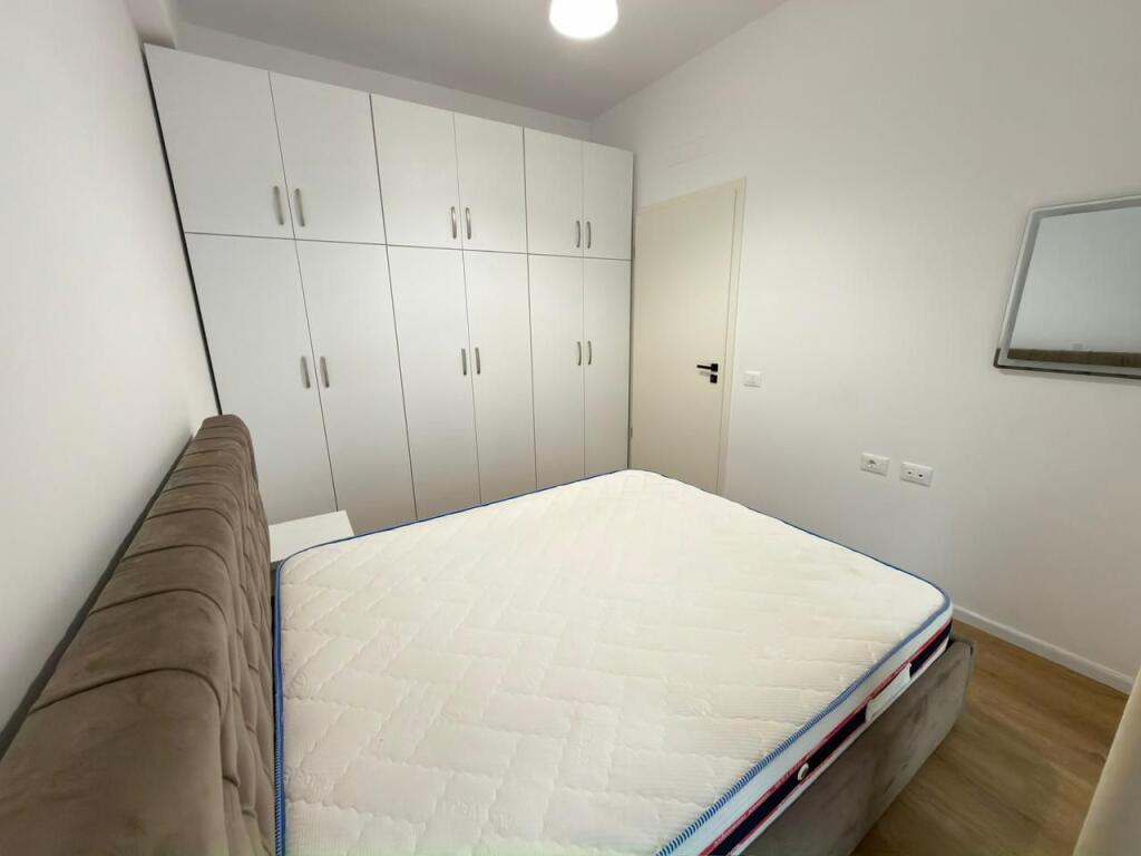 🏡 Jepet me qira apartament 1+1 📍 Ali Demi, Kompleksi Kaimi💶 Çmimi: 40,000 lekë / muaj