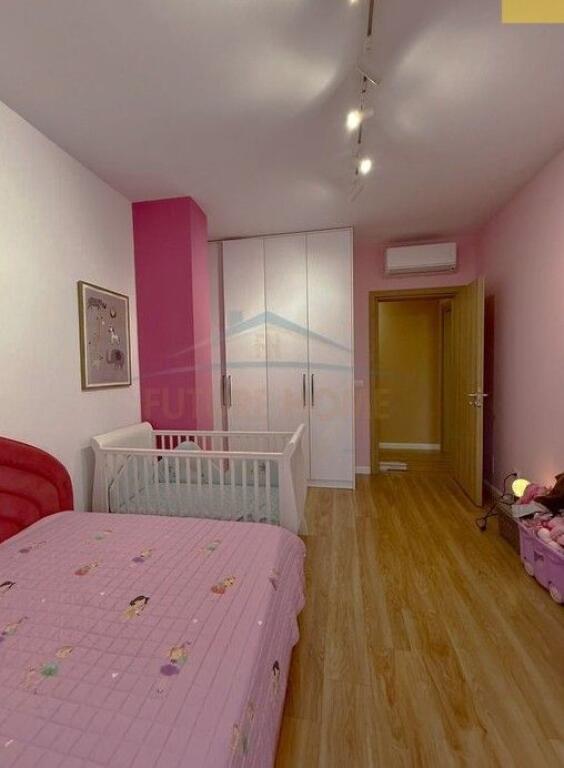 In vendita, Appartamento 2+1+2, Via Barrikadave, Tirana