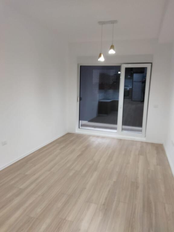 Apartament 1+1 Ne Shitje Te Kontakti - Widok 2