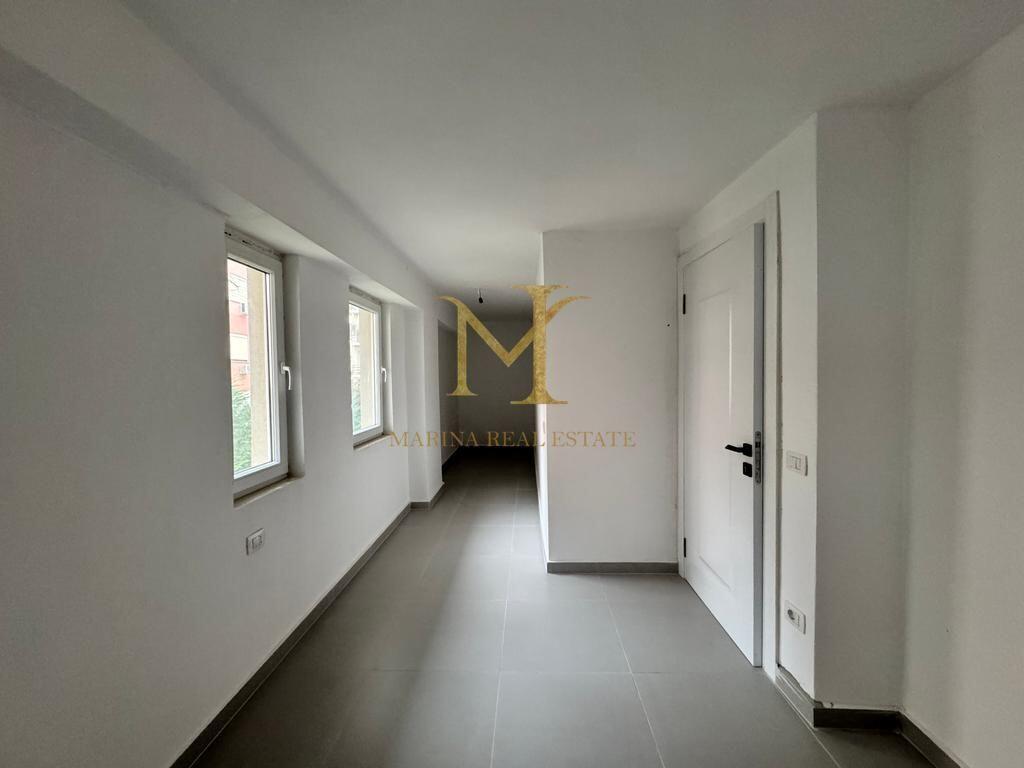 Duplex in vendita a Golem, Durres. Nuovo edificio 2025. 100m2.