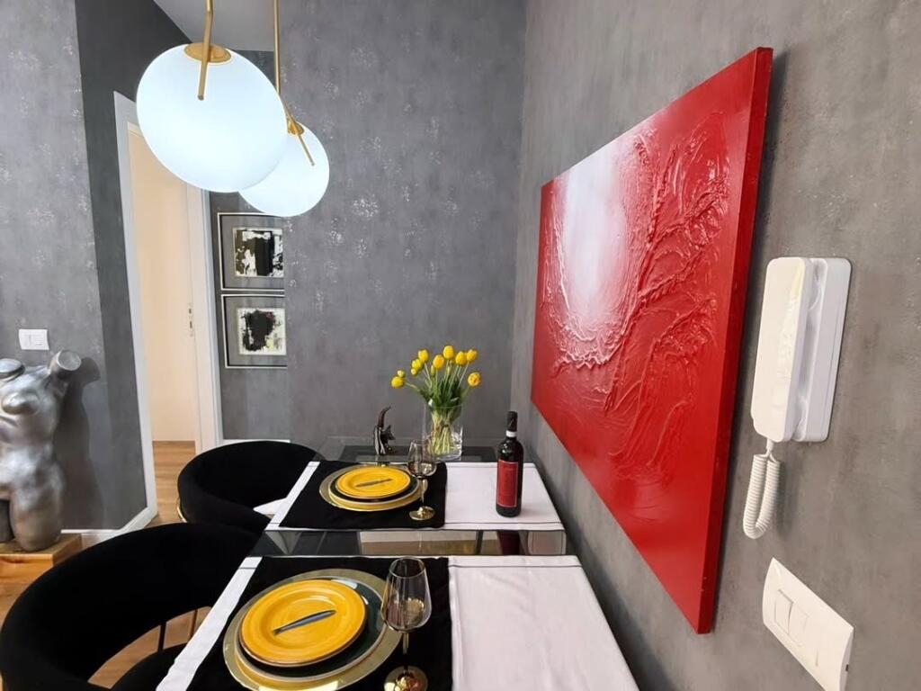 Super Orientim☀️ Vendesi in vendita appartamento 1+1, 21 Dhjetori