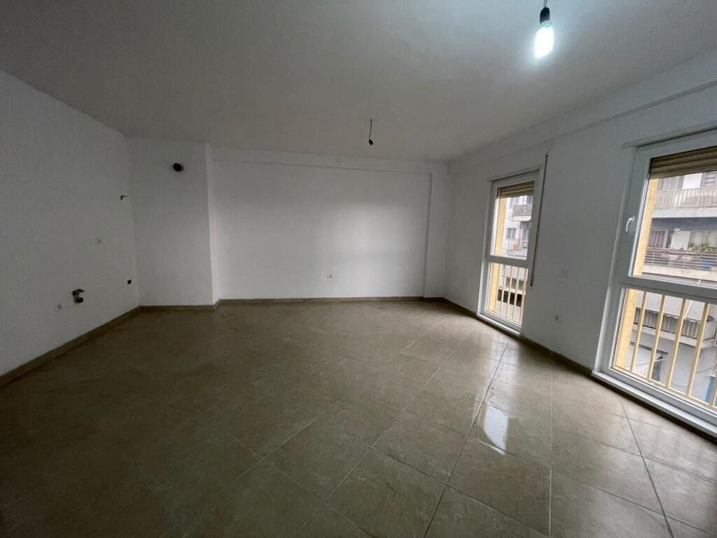 Appartamento 2+1 in Vendita nella Residenza Euro 3D, Via Hasan Vogli, Tirana.