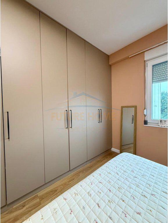 For sale, Apartment 2+1+2, Barrikadave Street, Tirana
