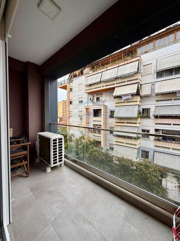 Vendesi in vendita Appartamento 2+1, Via delle Barricate