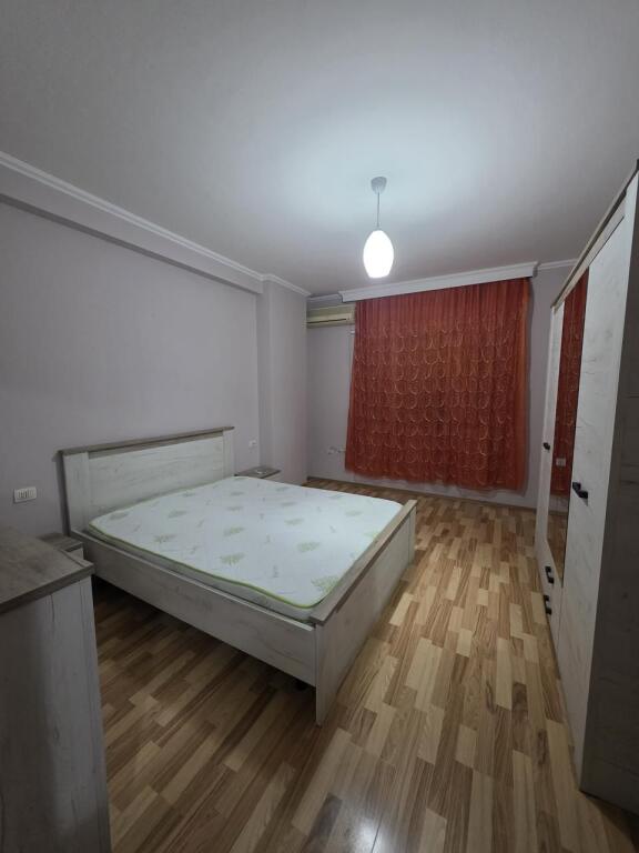 APARTAMENT 2+1+DEPO ME QIRA - BAR OSLO