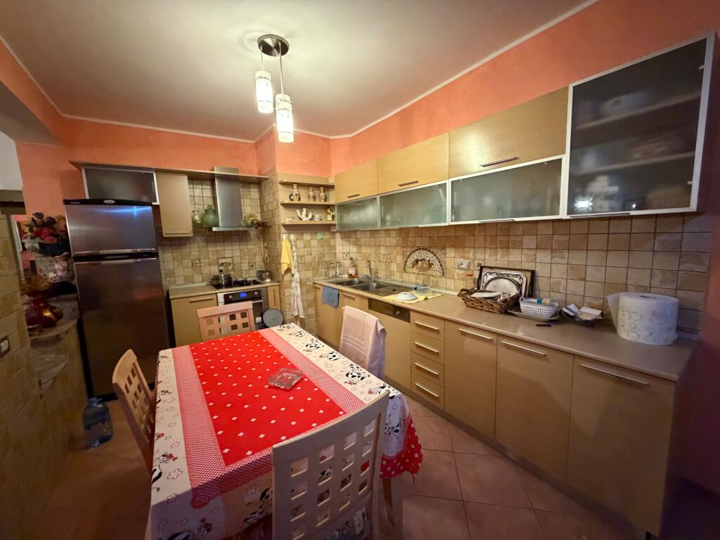 Vivete nel cuore di Skela – Appartamento 3+1 con 2 Balconi