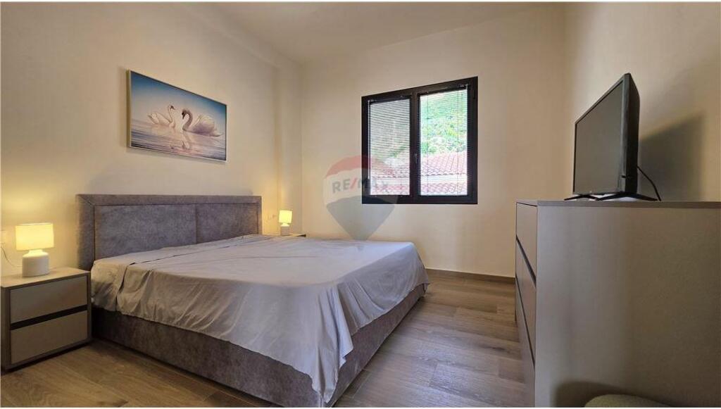🏢 Appartamento 2+1 + posto auto in Vendita – Uji i Ftohtë, Vlorë