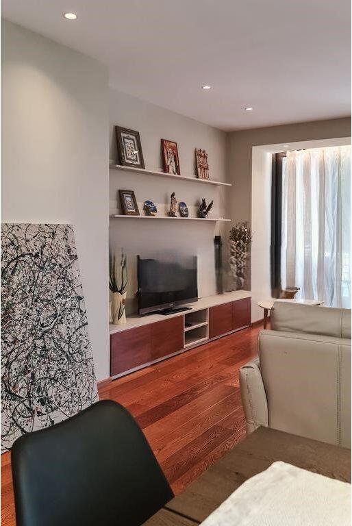 1+1 for rent in Bllok! 1,300 € /Month