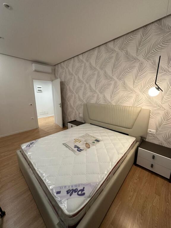 Apartament me qira 2+1+2 te Rruga Dibres, Tirane