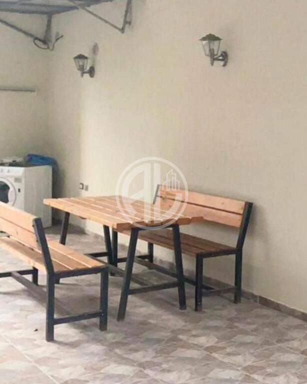 Shiten 2 apartamente 1+1 me verandë – Shkëmbi i Kavajës