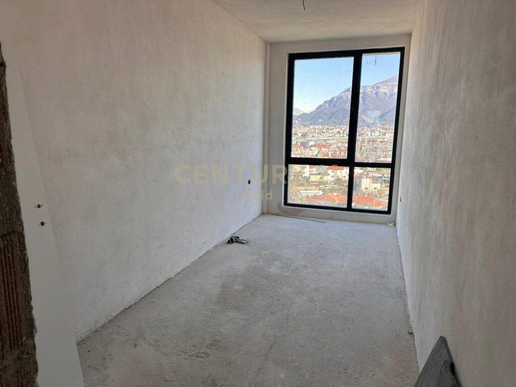Appartamento 3+1+2+Posto Auto in vendita al Nuovo Boulevard