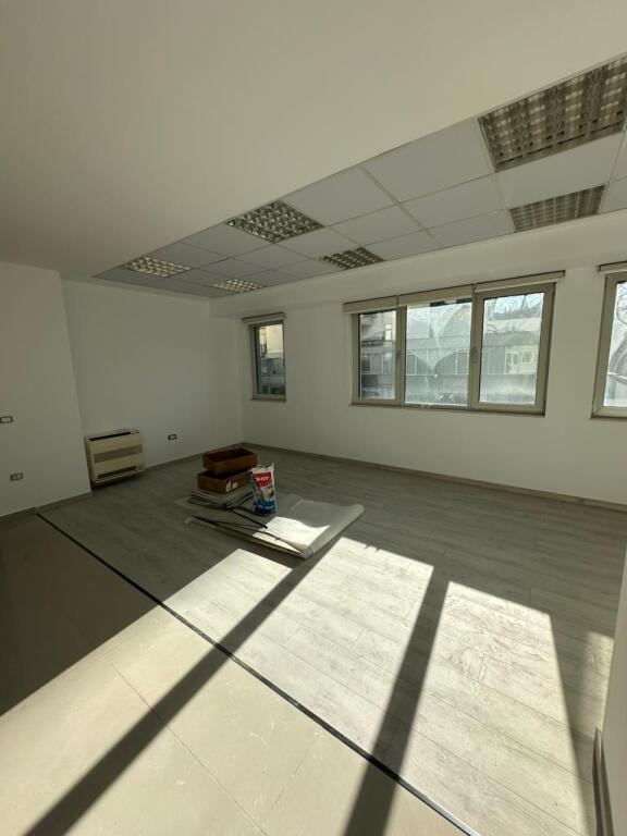 🏢 Ambient Zyre me Qira – Ambasador 3