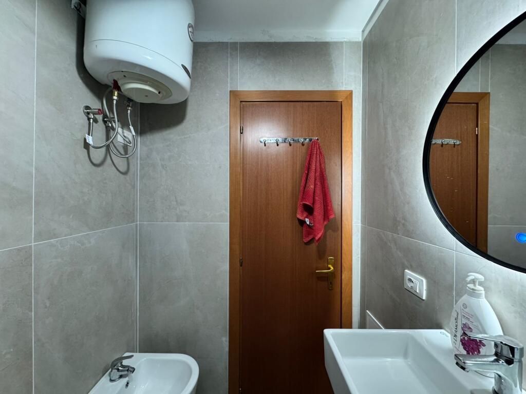 Appartamento 1+1 in Vendita – Mal i Robit, Durrës