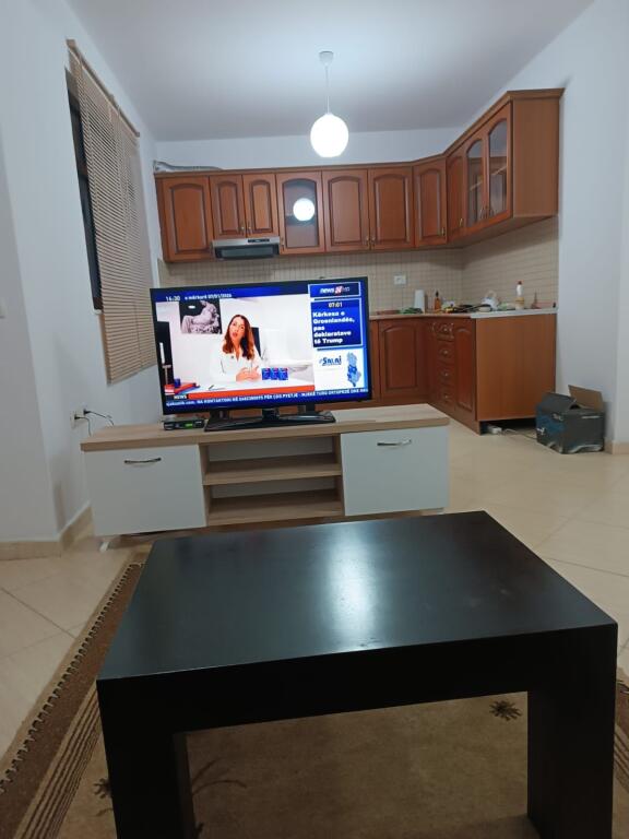 Appartamento 2+1 in affitto al Complesso Malajzian, Bivio di Kamza - Tirana - Preferibilmente da affittare a 3-4 ragazze