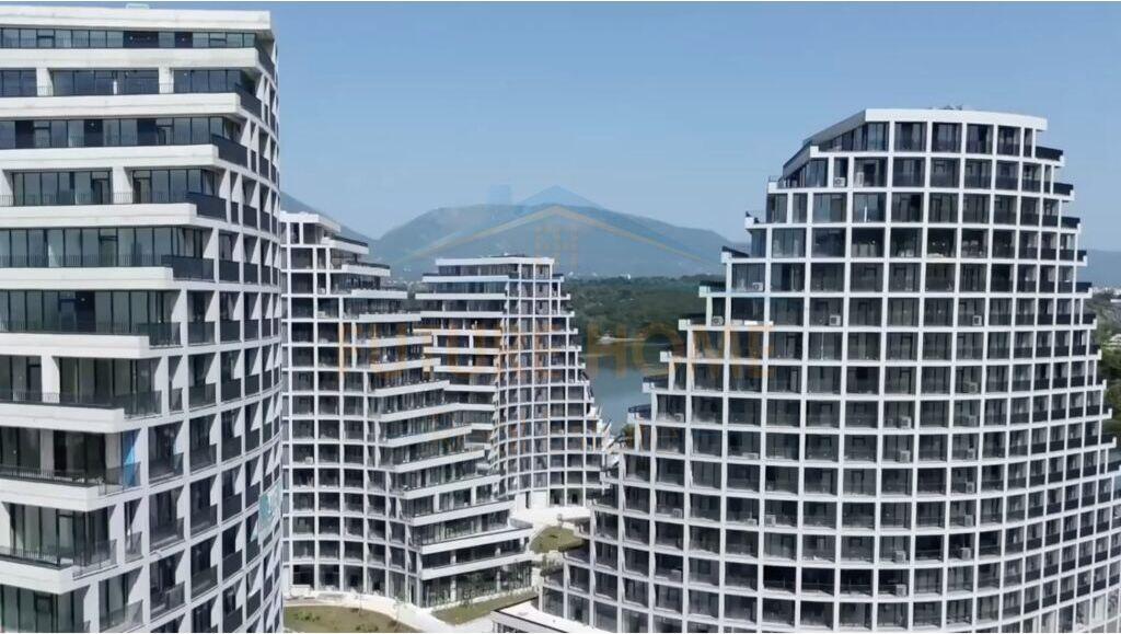 For sale, Apartment 2+1+2+Parking Space, Lake View Residence.