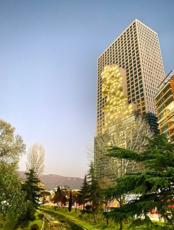 🏙️ AMBIENTE COMMERCIALE OPEN SPACE IN VENDITA – DOWNTOWN ONE💼✨