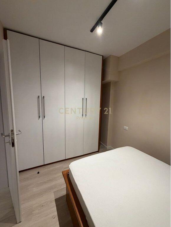 Apartament 2+1 tek OXHAKU PER QERA