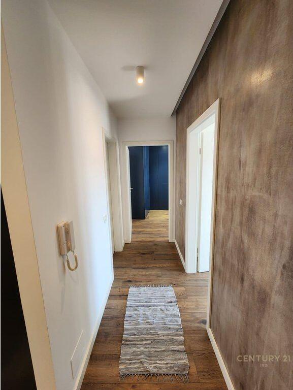 Apartment 2+1+2 for sale at Magnet Complex, 21-Dhjetori