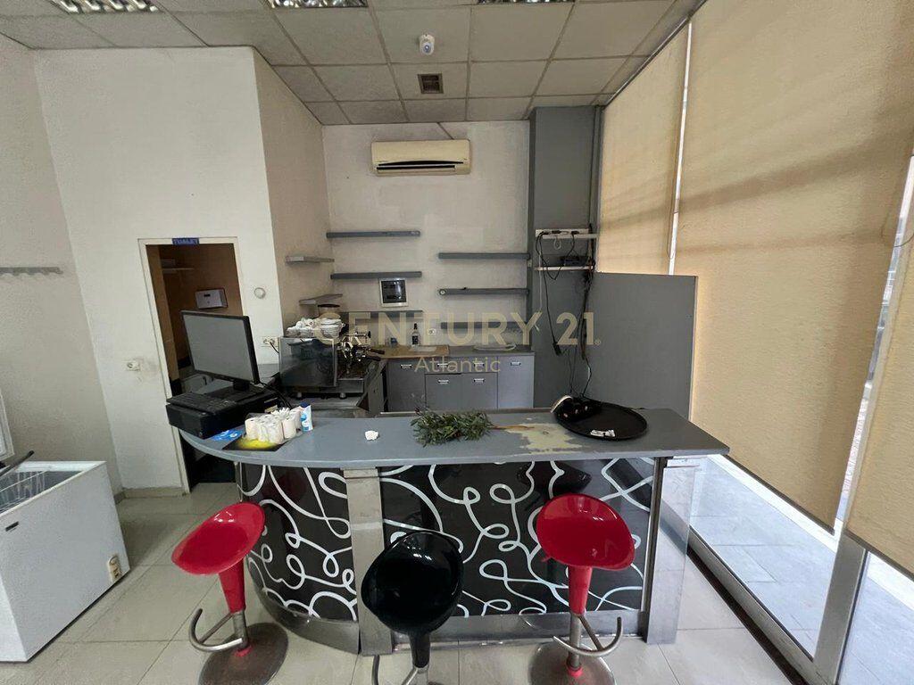Ambient biznesi ne Durres per QIRA
