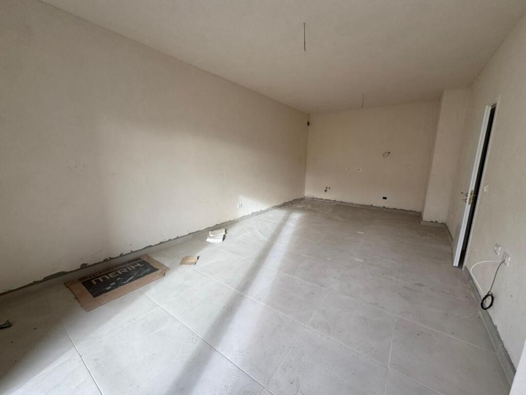 ✨ Appartamento 2+1+2 in Vendita –📍 5 Maji, vicino a Bar Oda ✨💰 Prezzo: 185,600 €