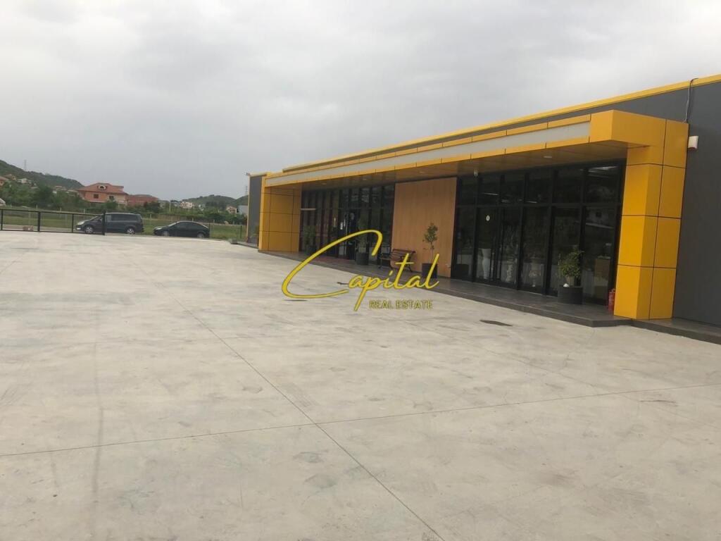 WAREHOUSE FOR RENT 1,500 M2 PRUSH 6000 EURO