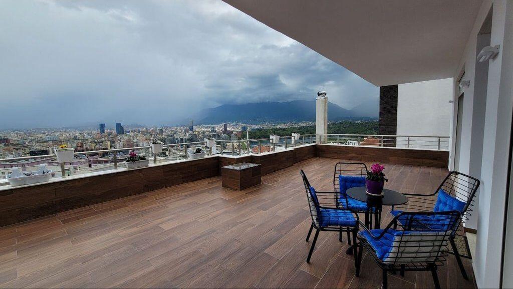SUPER APPARTAMENTO MODERNO 2+1+VERANDA IN VENDITA VICINO ALLA MOSCHEA GIARDINO BOTANICO! 325.000 € Sup. Totale 170m2