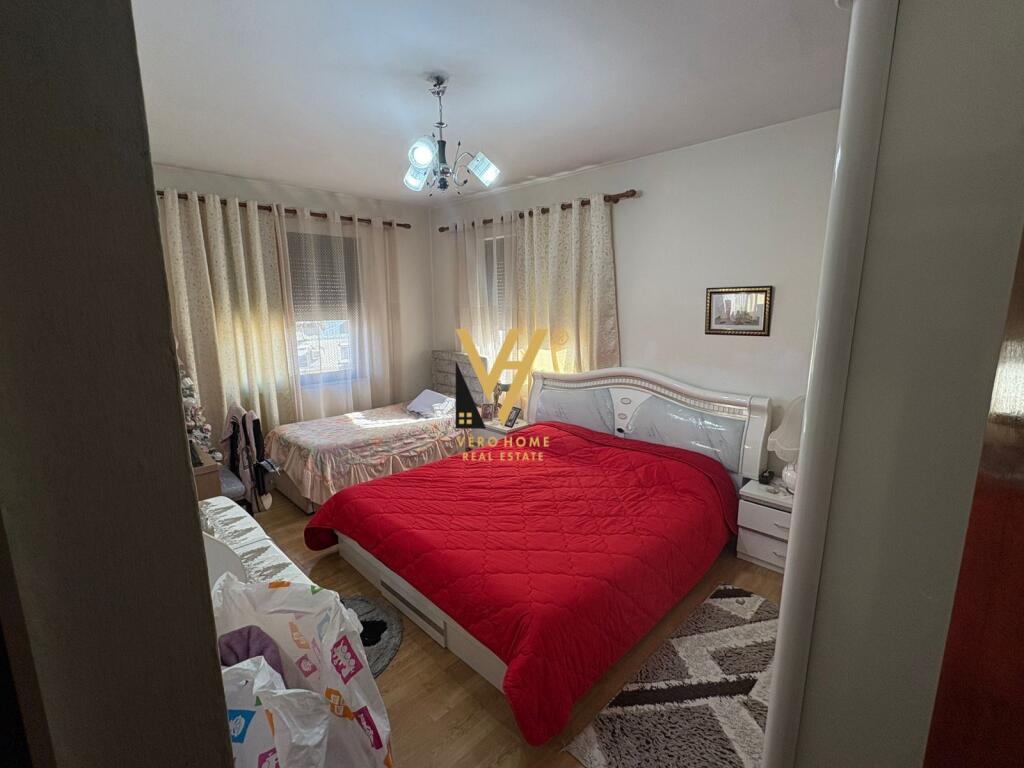 SHITET APARTAMENT 3+1 TE RRUGA BARDHYL 160.000 EURO