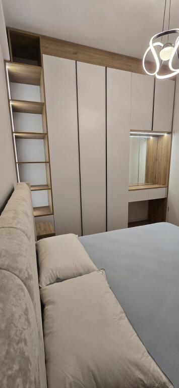 Apartament 1+1 me qira prane Mangalem 21!
