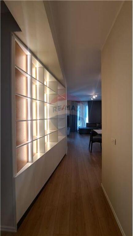 🏢 Apartament për Shitje  2+1+2 – Lungomare, Rruga Reshat Osmani, Vlorë