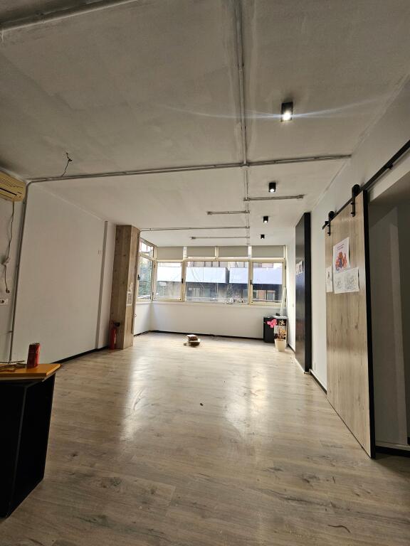 Office for Rent: Open space 📍Bllok (Near Çokolatini) - 2nd Floor - Area 120 m² - 1500/euro net net new building 🔥