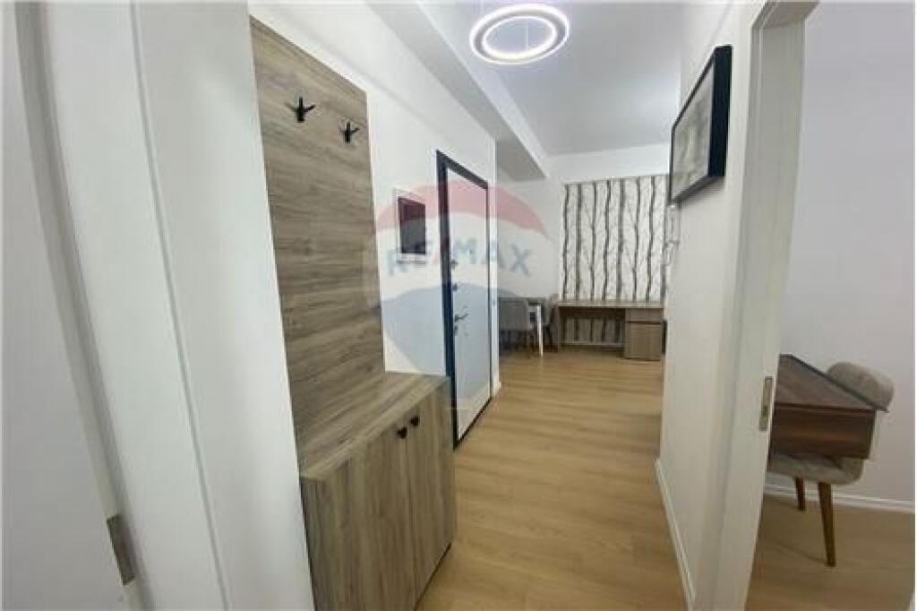 Apartament 1+1+post parkimi ne Astir.